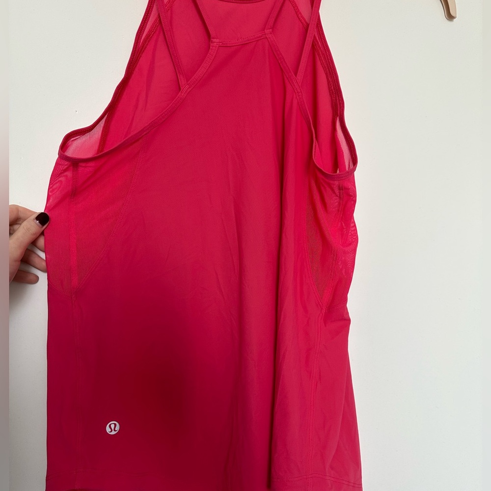 Lululemon Set with Tank Top and Matching Jacket - Picture 3 of 15